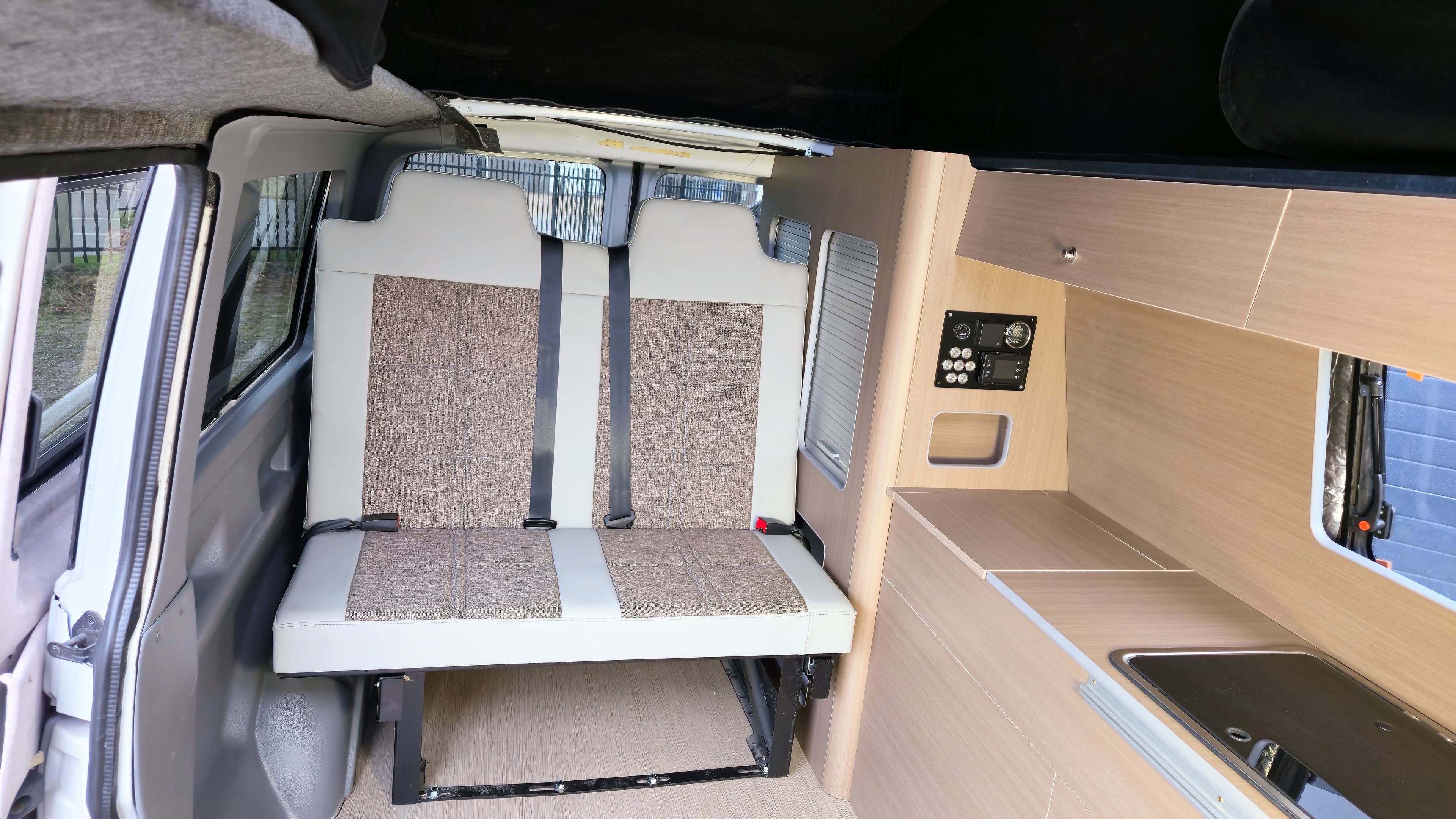 VW T6 BusCamper | NIEUWE Inbouw | 5-Pers | Lang|Direct Klaar - 27