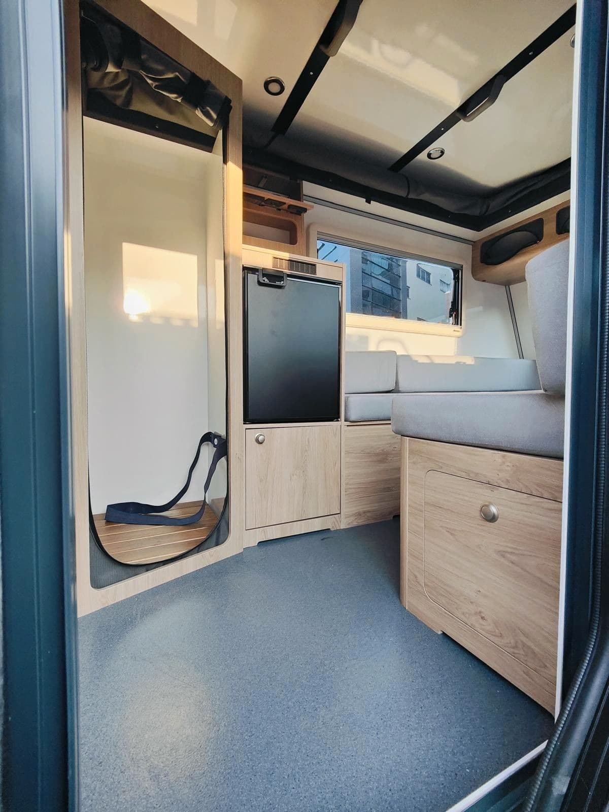 Offroad Compact Caravan | VCAMP VITA XS - 12