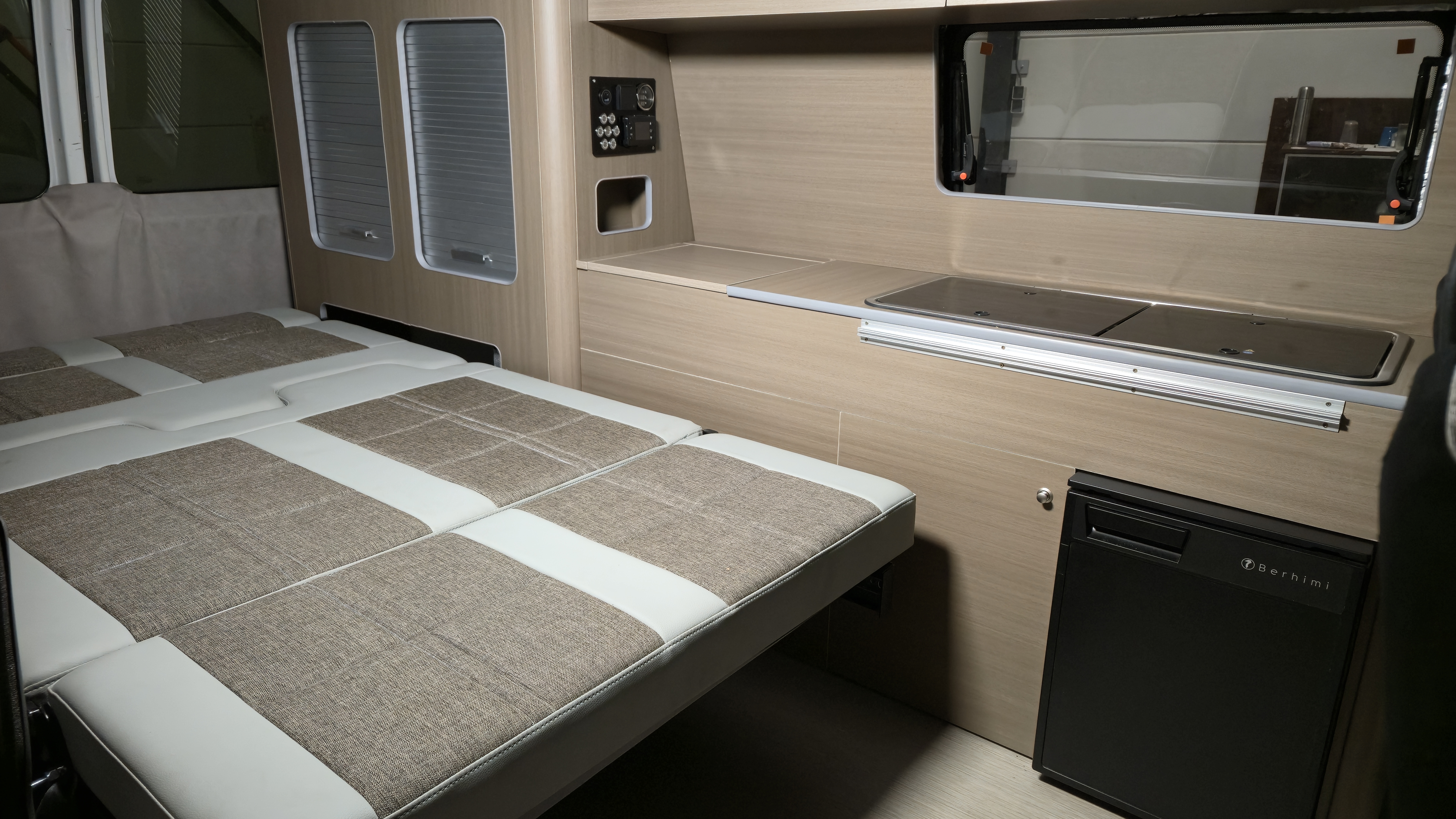 VW T6 BusCamper | NIEUWE Inbouw | 5-Pers | Lang|Direct Klaar - 18