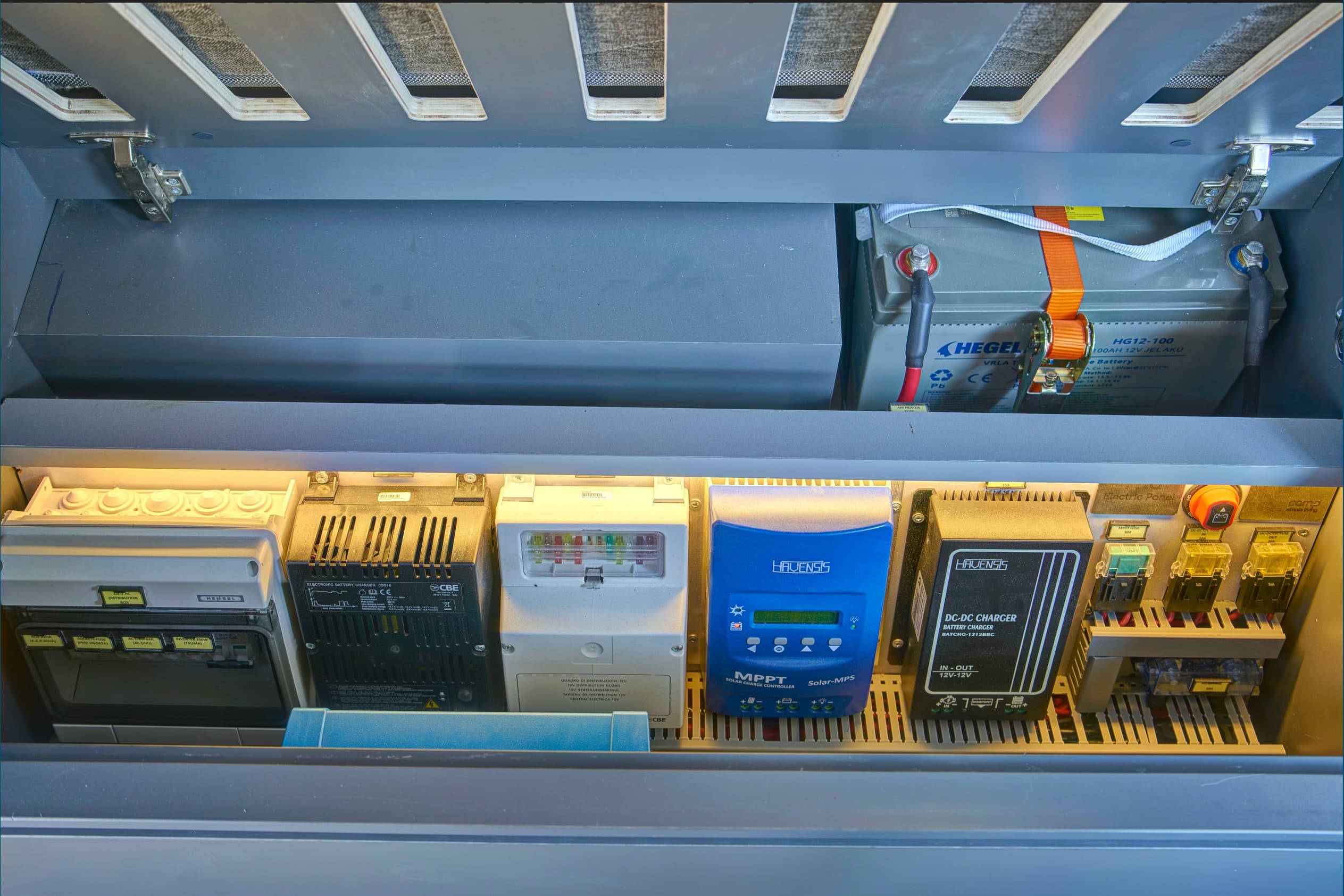 Compact OffRoad Caravan VCAMP-VITA ⚡ - 15